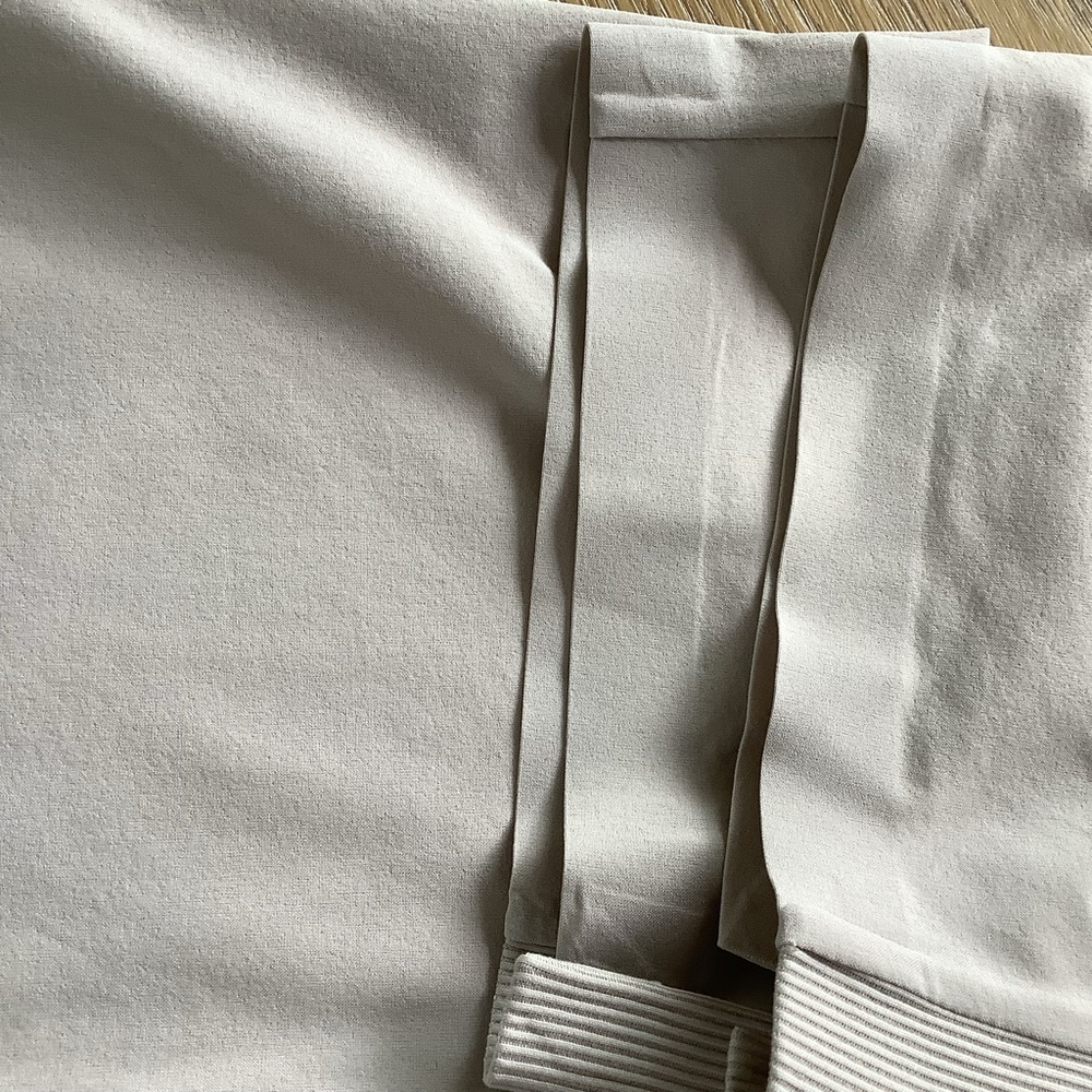 Athleta Brooklyn Mid Rise Ankle Pant Abalone Tan Size 12 - Picture 8 of 13